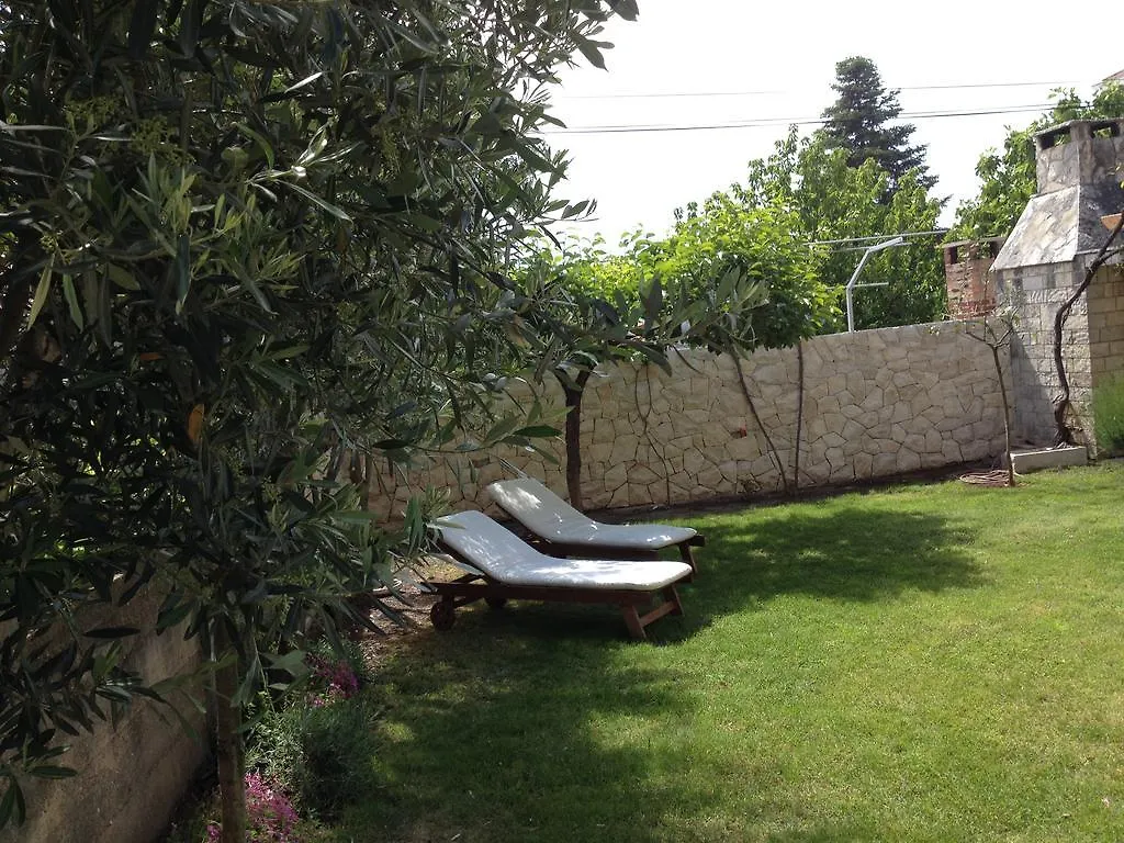 Apartments Makii Biograd Na Moru 0*,  Croatia